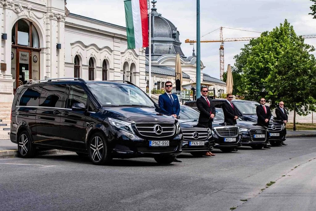 Luxus sofőrszolgálat: Melyek a legkeressetebb autómárkák